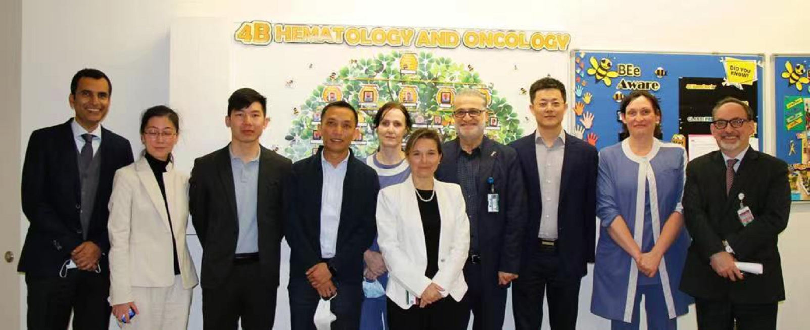 禾沐基因团队及华大海外团队到访卡塔尔西德拉医学.png
